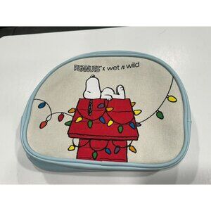Make Up Bag Peanuts x Wet n Wild Snoopy  Charlie Brown Christmas J36
